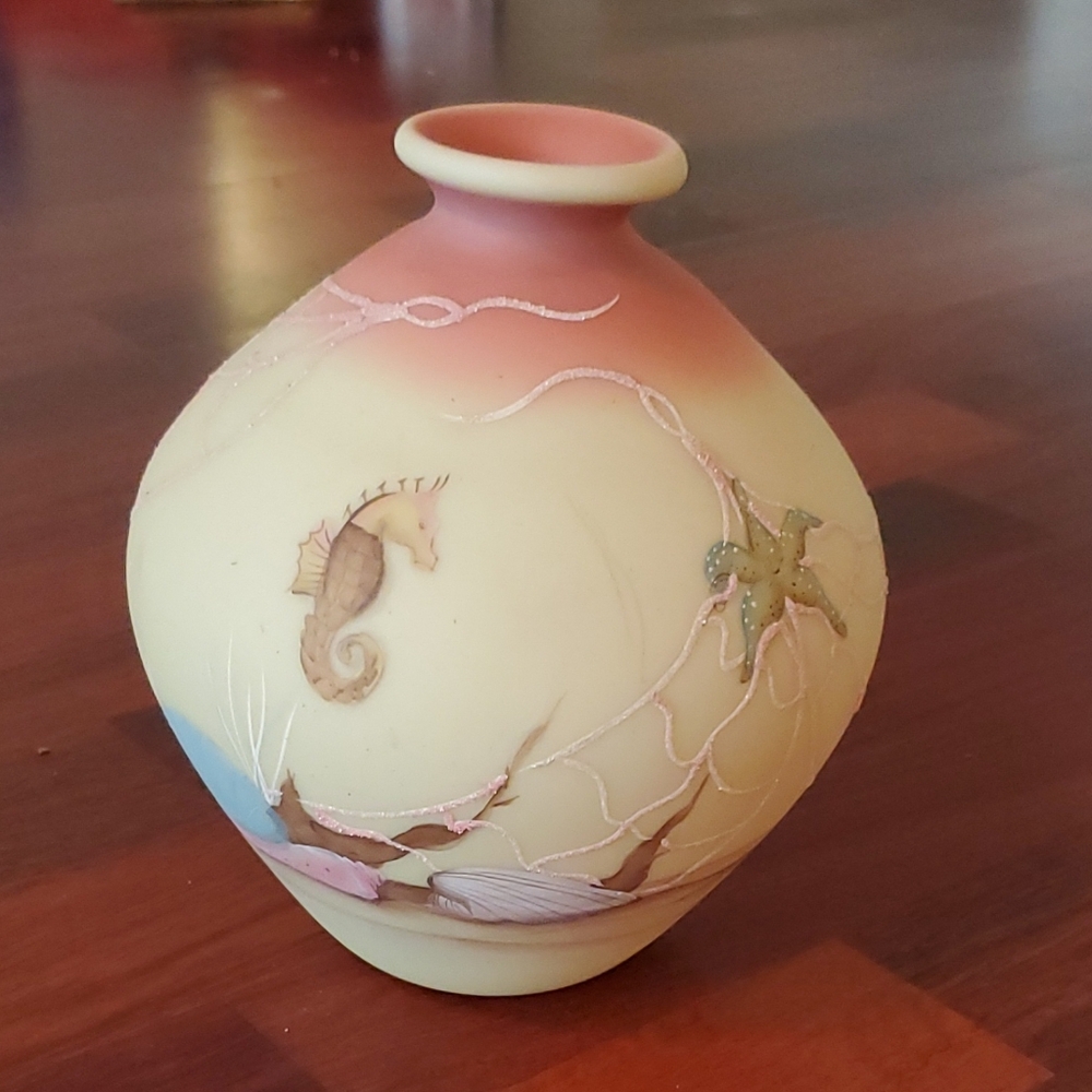 Fenton Burmese Sea Dreams Signed and Numbered Vase